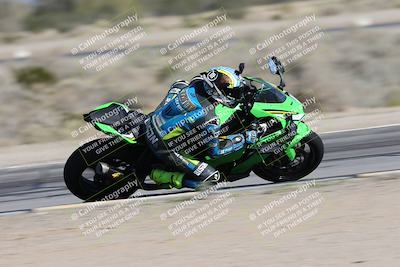 media/Jan-15-2026-Racers Edge (Thu) [[dfebeb70ab]]/2-A Group/Session 3 (Turn 15 Inside Pans)/